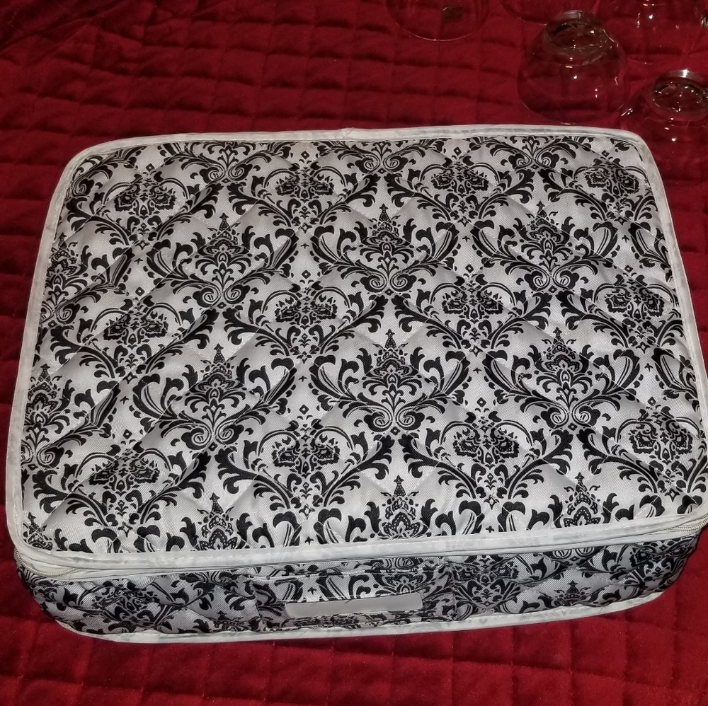 Quilted China Tea Cup Storage Case